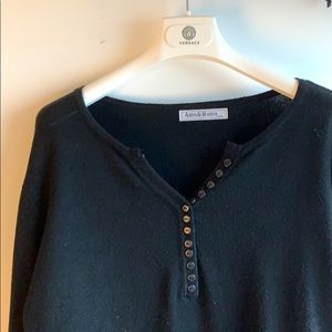 Sweater with buttons